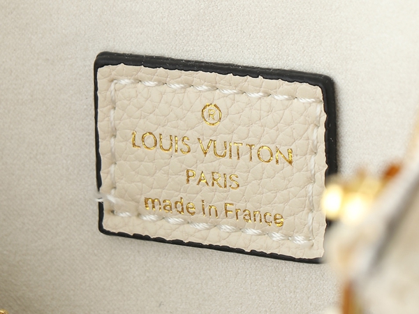 ルイヴィトンバッグ着用イメージ